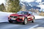 Volvo V60 D4 Cross Country 2018 года (WW)